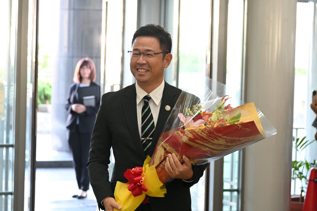 古謝新沖縄県知事